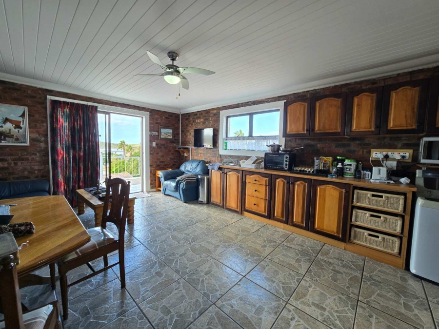 4 Bedroom Property for Sale in Stilbaai Wes Western Cape